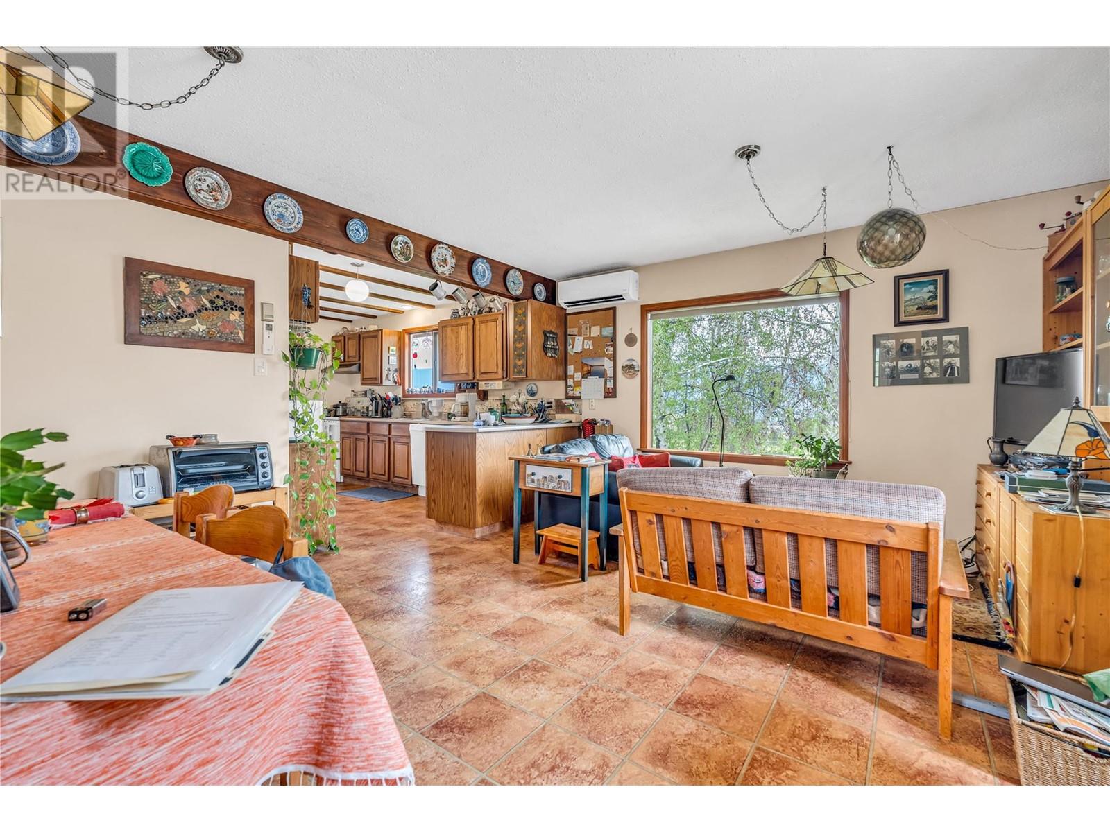 4206 Monro Avenue, Summerland, British Columbia  V0H 1Z2 - Photo 16 - 10345348