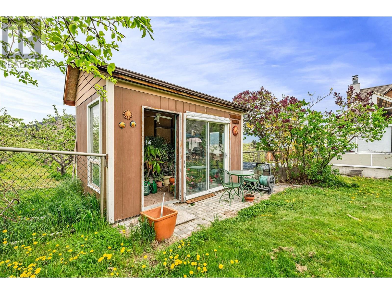 4206 Monro Avenue, Summerland, British Columbia  V0H 1Z2 - Photo 6 - 10345348