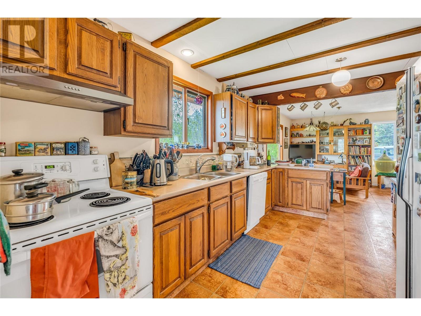 4206 Monro Avenue, Summerland, British Columbia  V0H 1Z2 - Photo 9 - 10345348