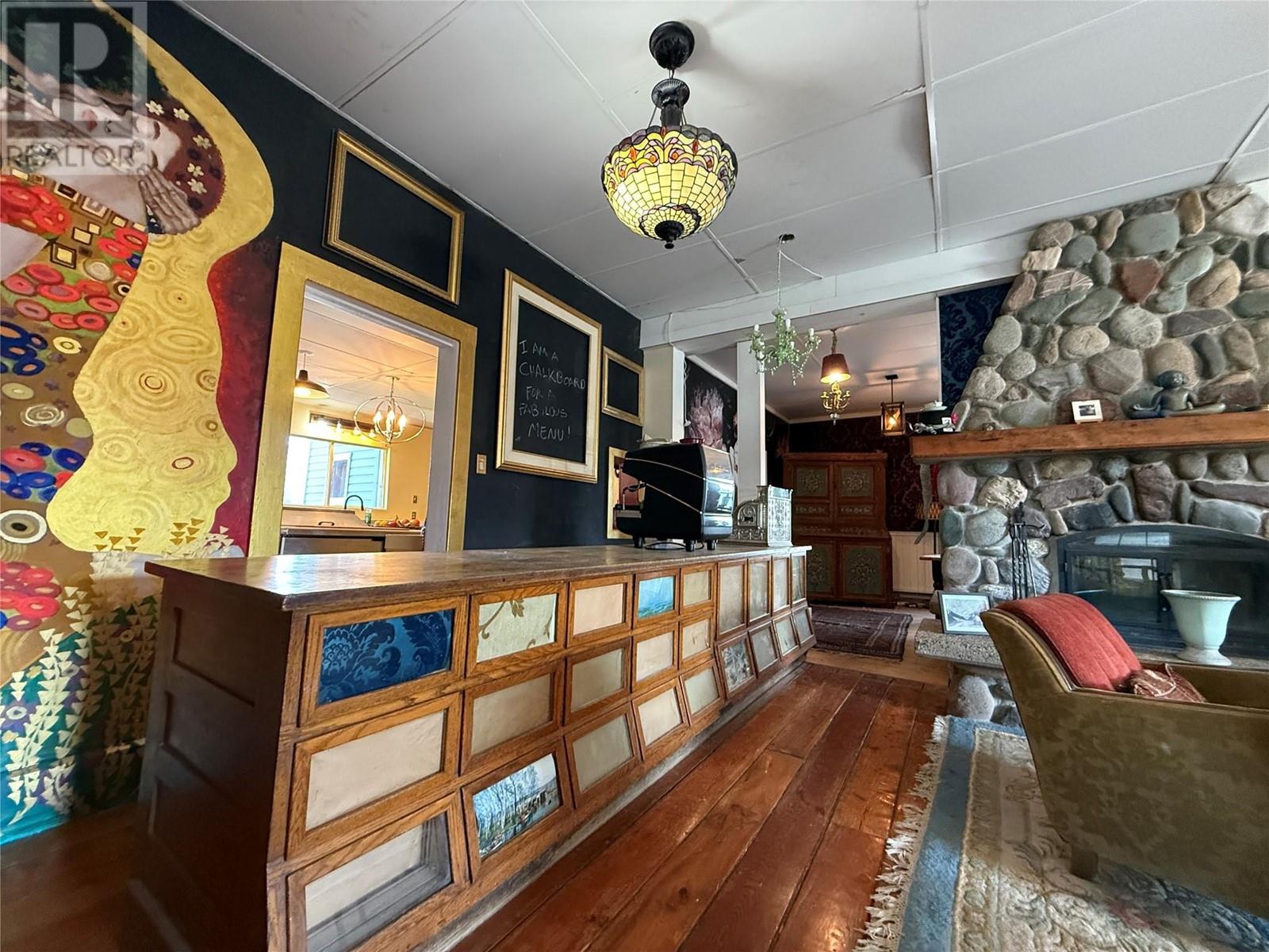 9215 Main Avenue, Wilmer, British Columbia  V0A 1K5 - Photo 11 - 10344838