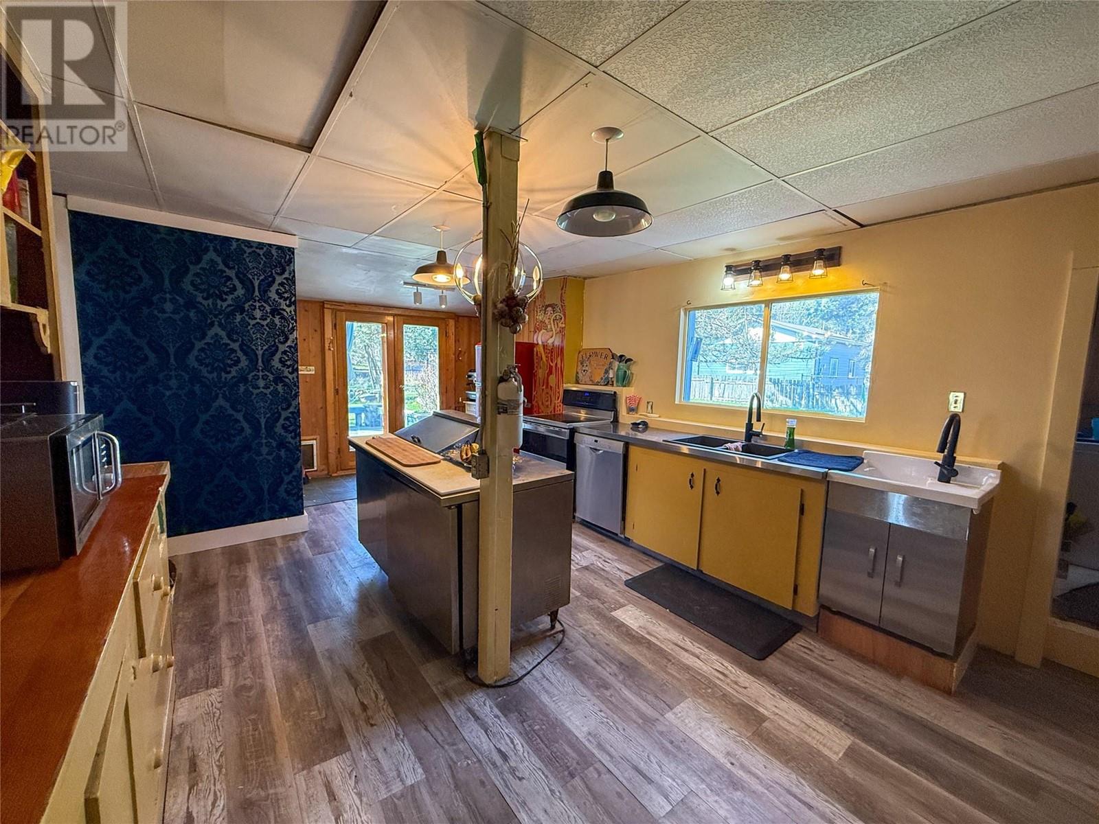 9215 Main Avenue, Wilmer, British Columbia  V0A 1K5 - Photo 20 - 10344838