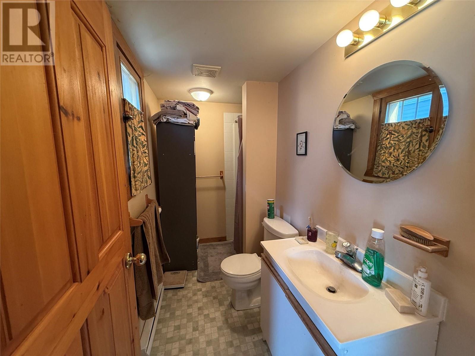 9215 Main Avenue, Wilmer, British Columbia  V0A 1K5 - Photo 40 - 10344838