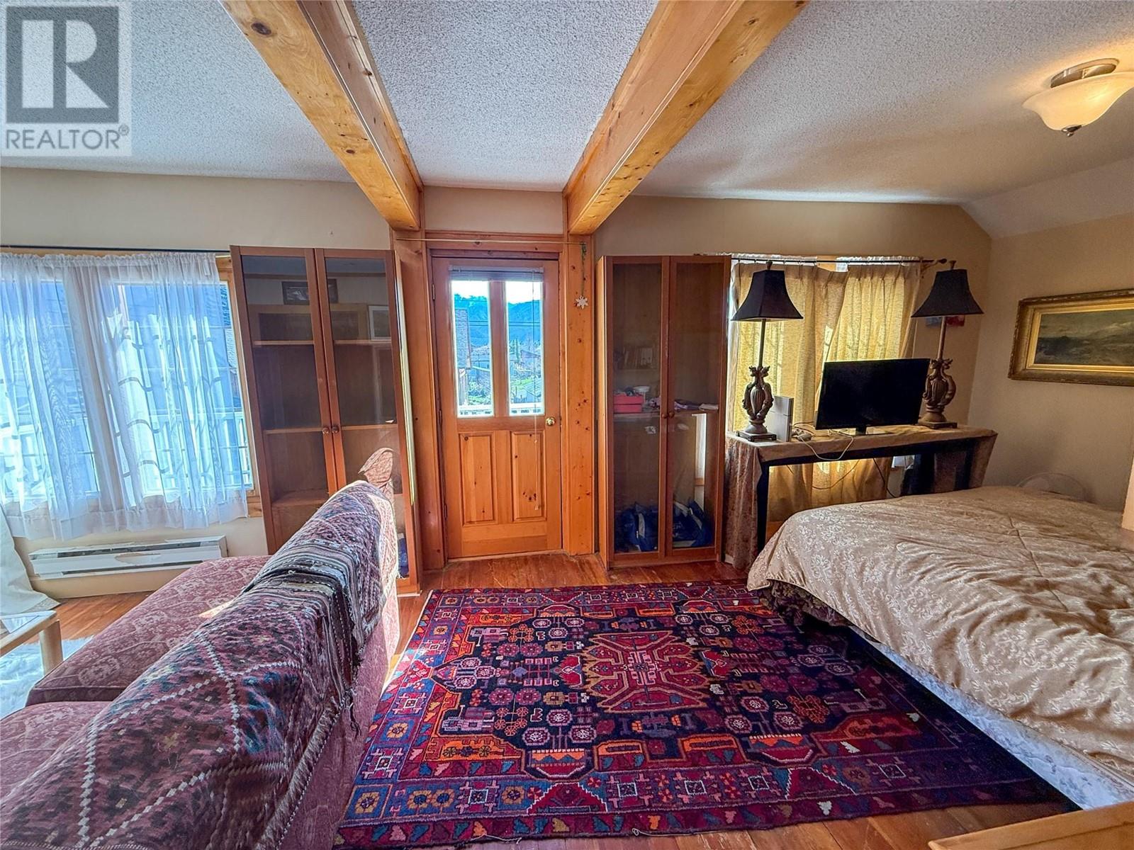 9215 Main Avenue, Wilmer, British Columbia  V0A 1K5 - Photo 51 - 10344838