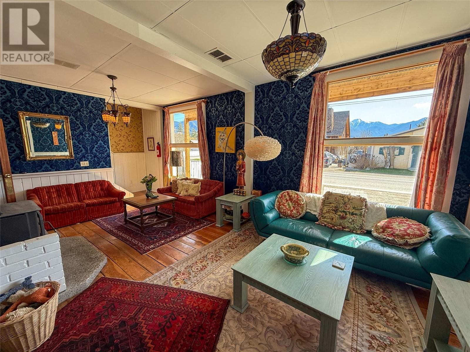 9215 Main Avenue, Wilmer, British Columbia  V0A 1K5 - Photo 6 - 10344838