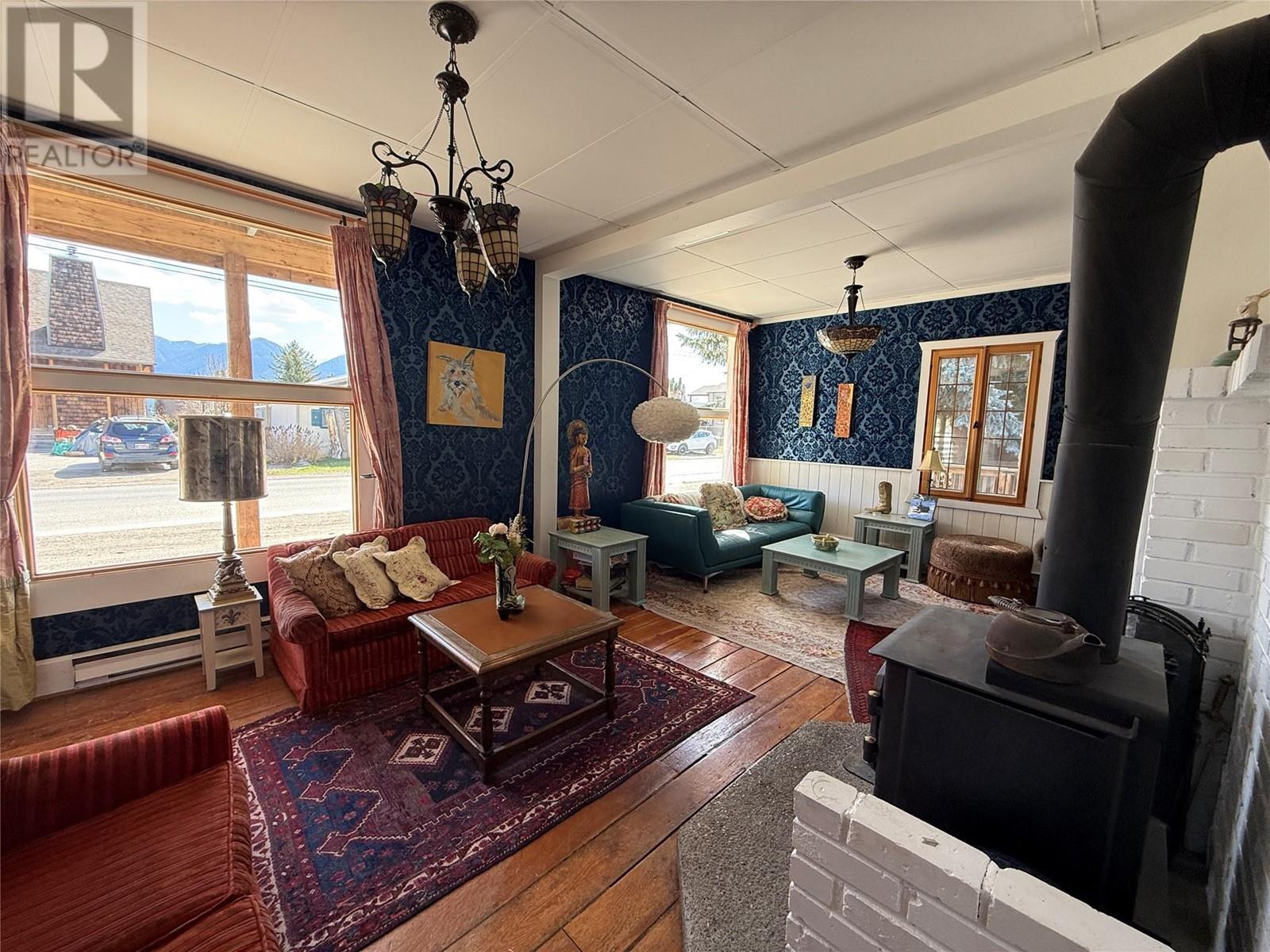 9215 Main Avenue, Wilmer, British Columbia  V0A 1K5 - Photo 9 - 10344838