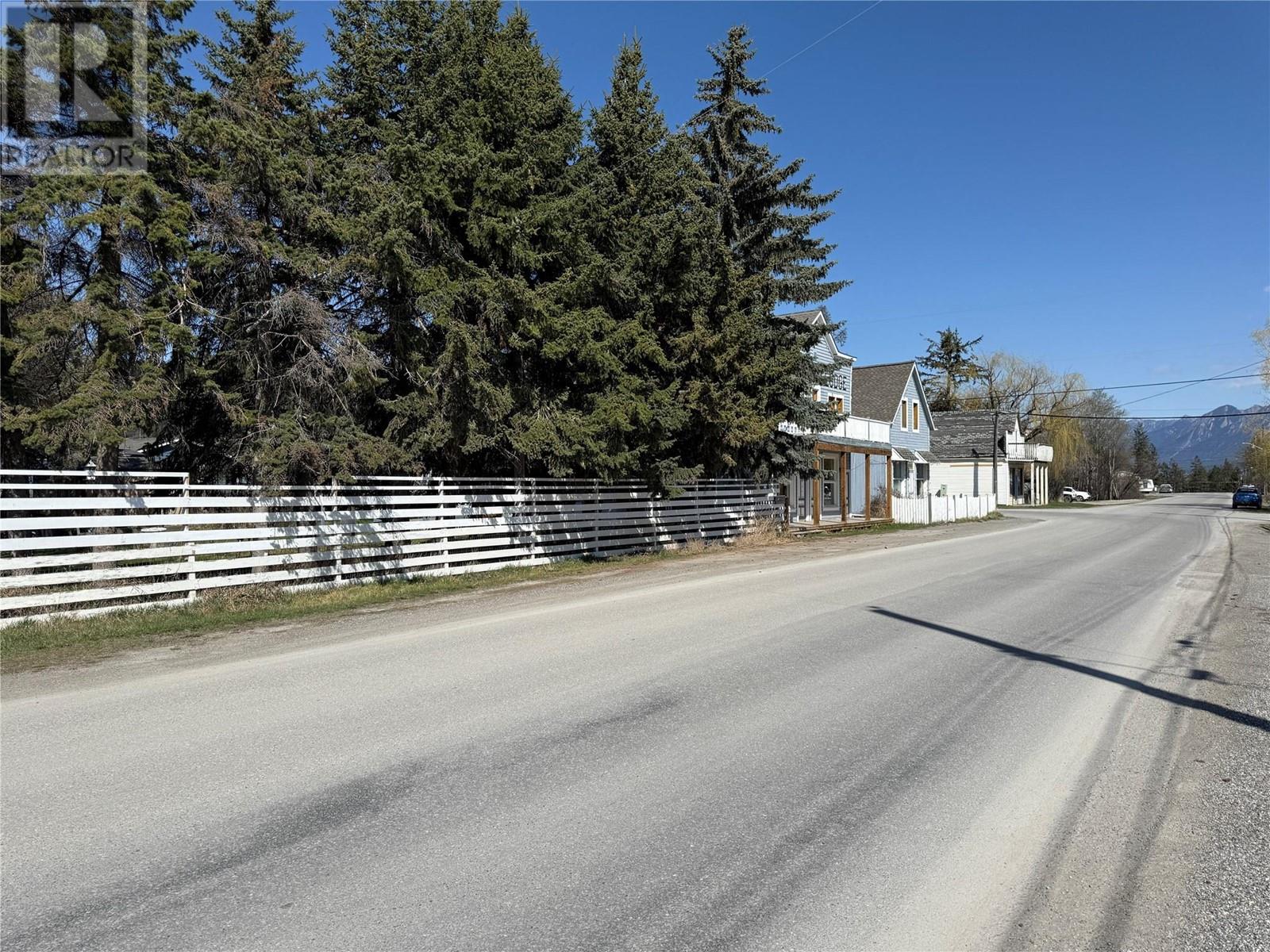 9215 Main Avenue, Wilmer, British Columbia  V0A 1K5 - Photo 91 - 10344838