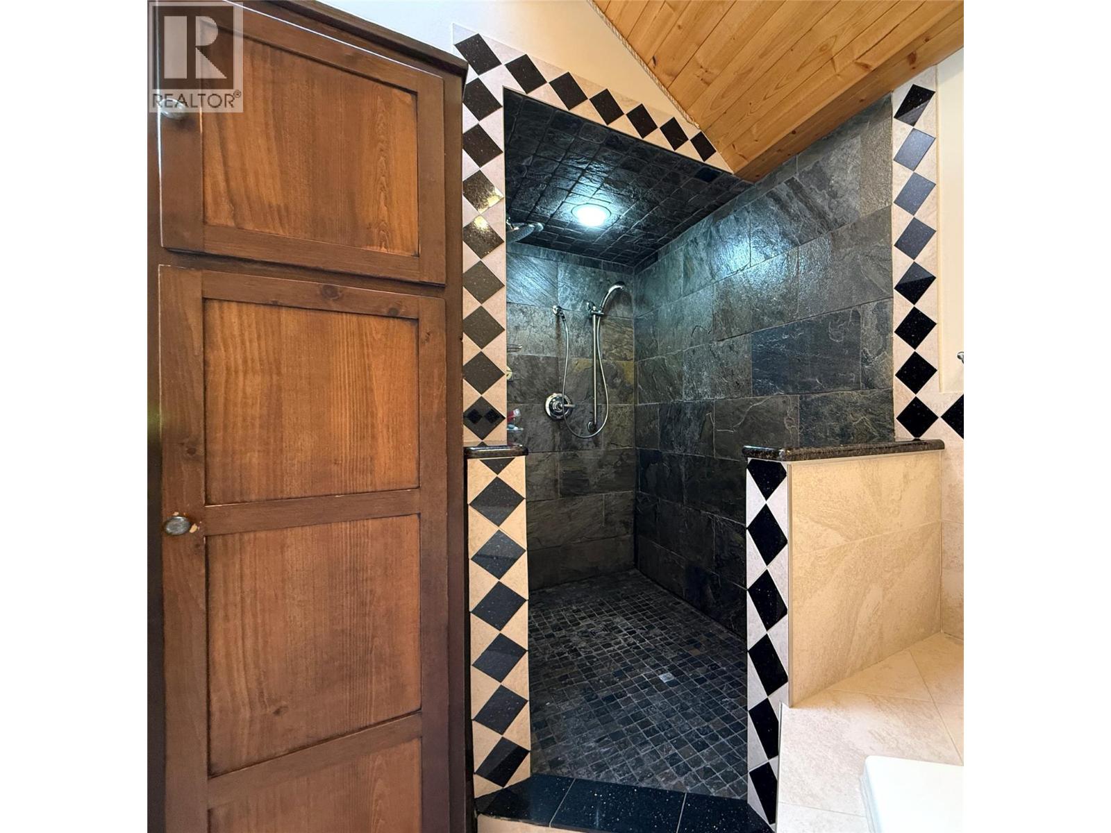 940 313th Drive, Kimberley, British Columbia  V1A 3J8 - Photo 30 - 10337745