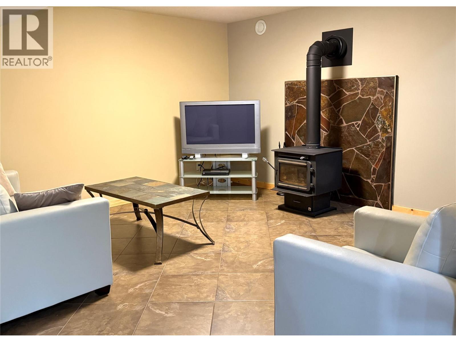 940 313th Drive, Kimberley, British Columbia  V1A 3J8 - Photo 45 - 10337745