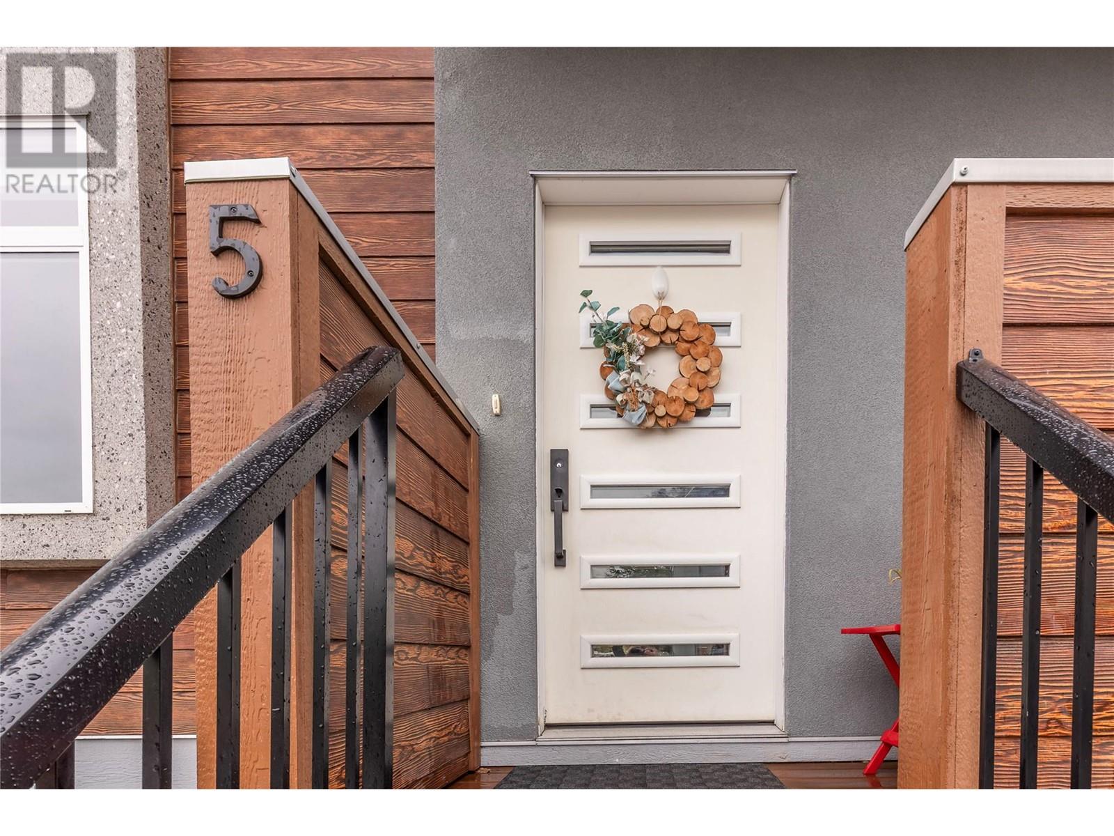 5400 Willow Drive Unit# 5, Vernon, British Columbia  V1T 7R3 - Photo 2 - 10345310