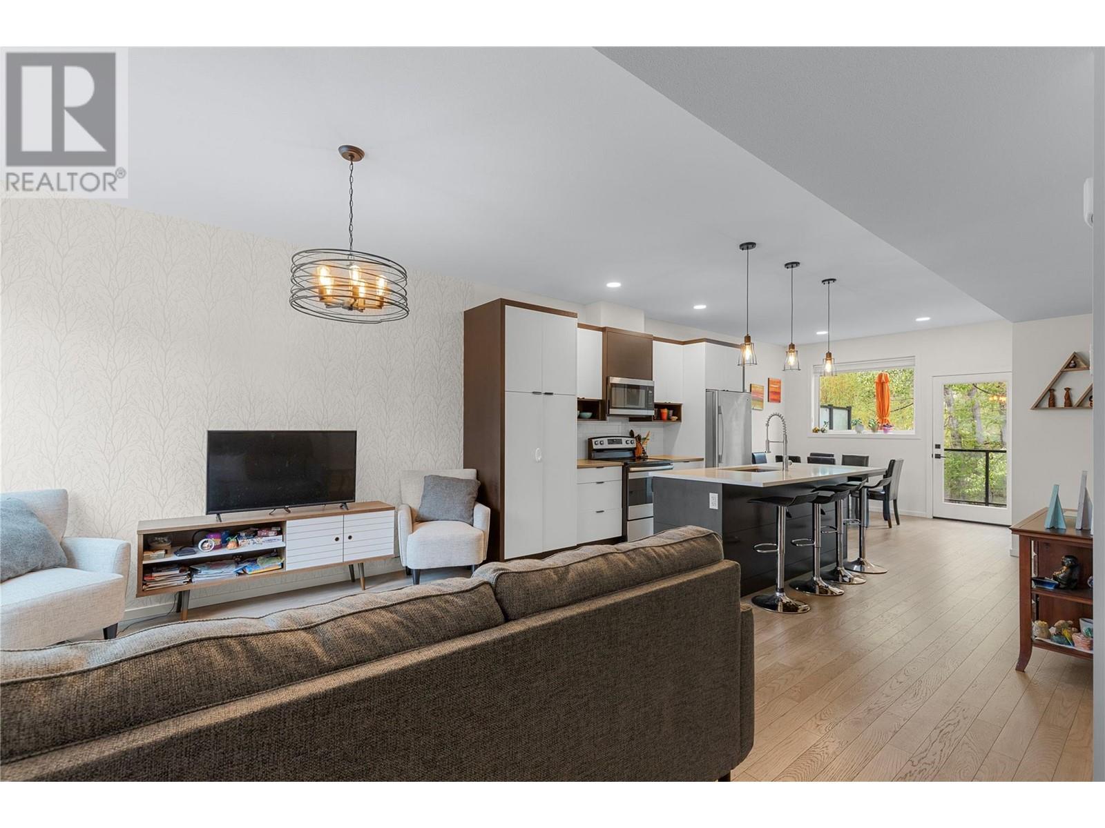 5400 Willow Drive Unit# 5, Vernon, British Columbia  V1T 7R3 - Photo 8 - 10345310