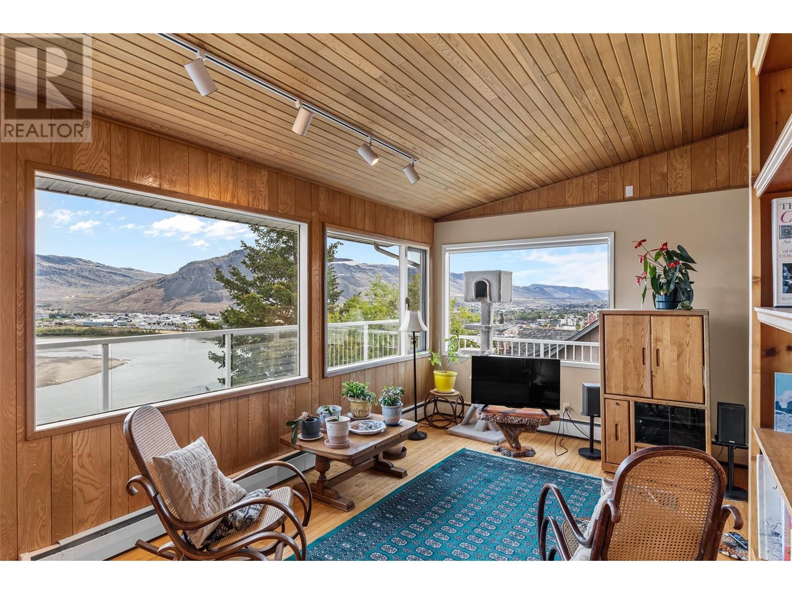 402 Strathcona Terrace, Kamloops, British Columbia  V2C 1B9 - Photo 12 - 10345647
