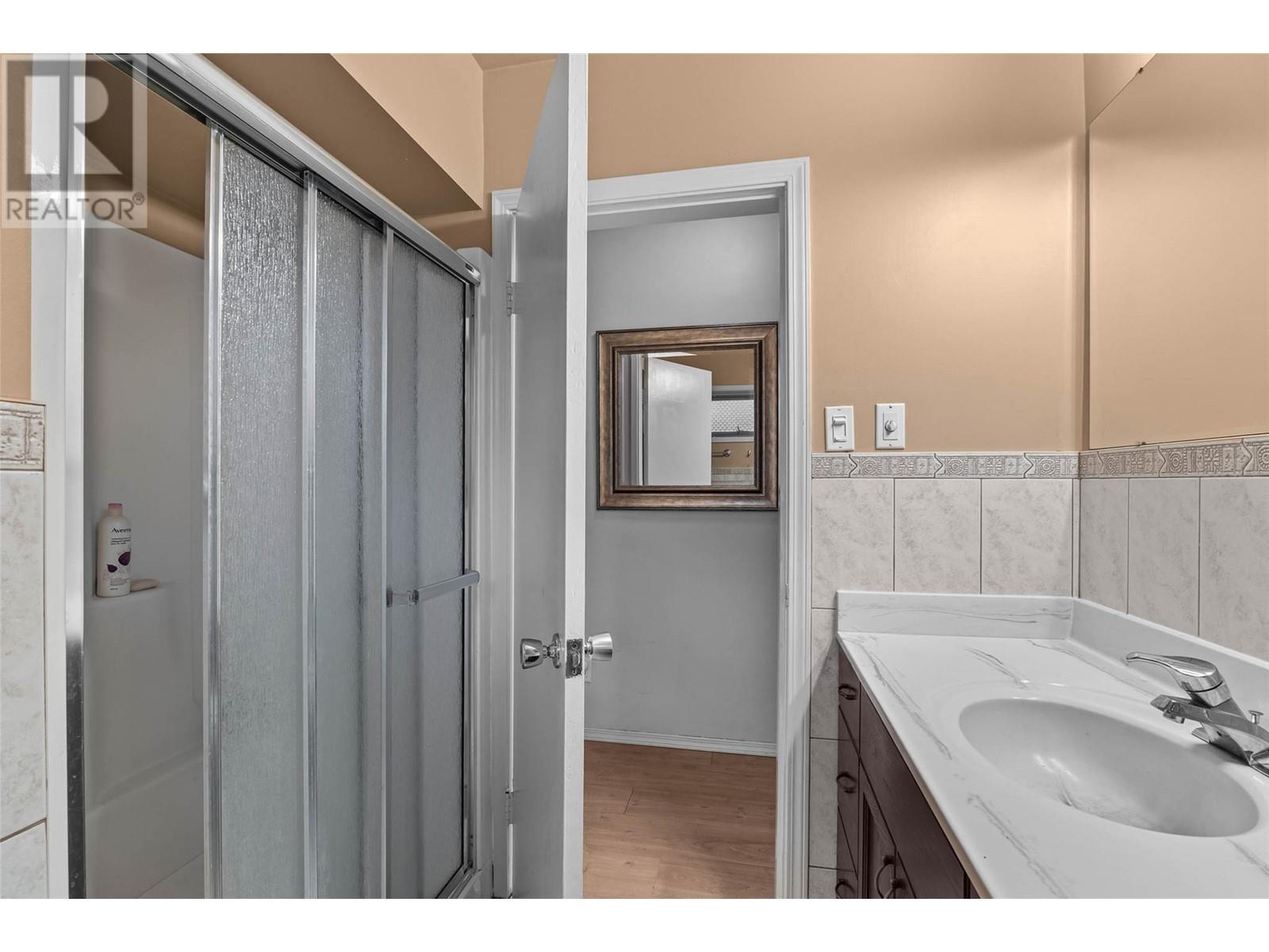 402 Strathcona Terrace, Kamloops, British Columbia  V2C 1B9 - Photo 38 - 10345647