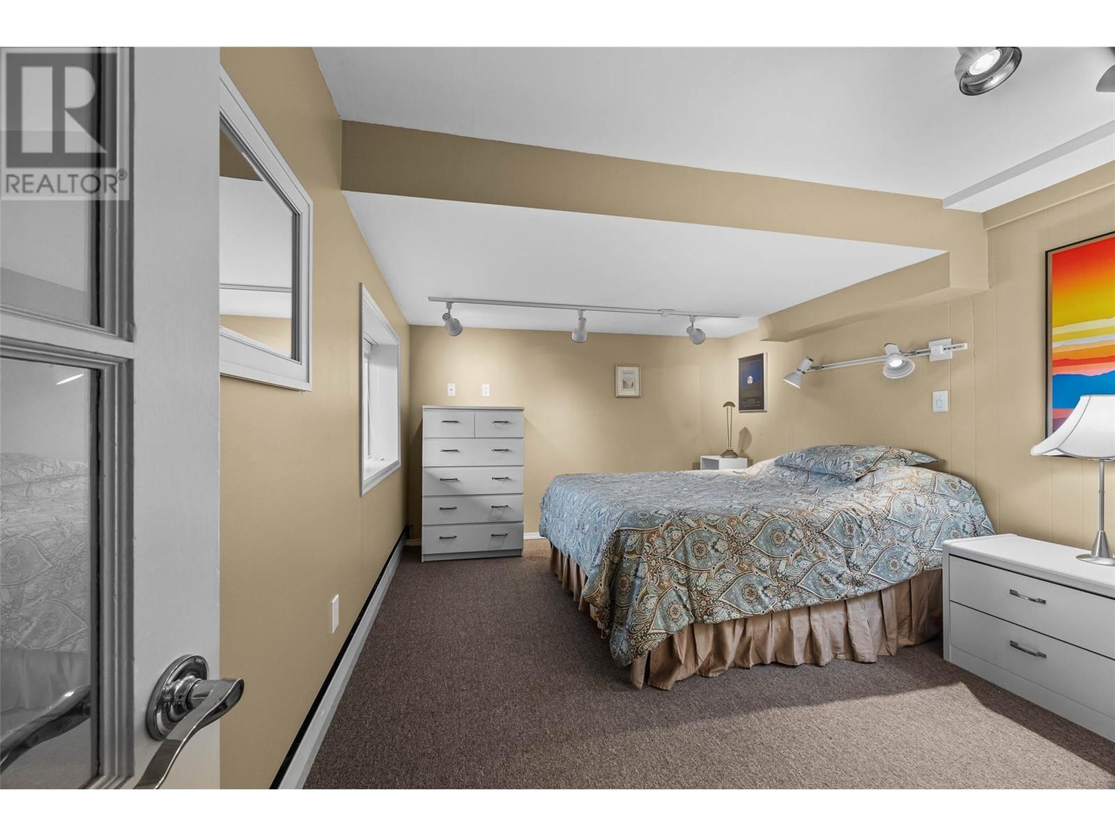 402 Strathcona Terrace, Kamloops, British Columbia  V2C 1B9 - Photo 47 - 10345647