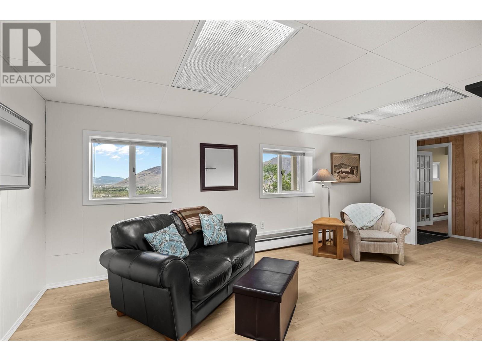 402 Strathcona Terrace, Kamloops, British Columbia  V2C 1B9 - Photo 48 - 10345647