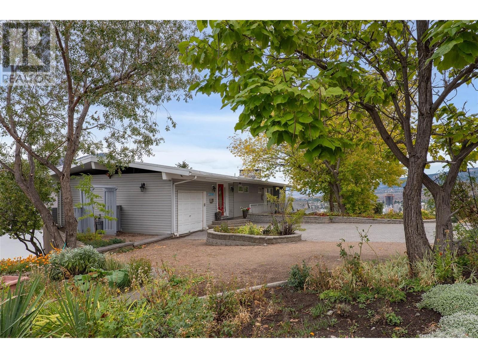 402 Strathcona Terrace, Kamloops, British Columbia  V2C 1B9 - Photo 53 - 10345647