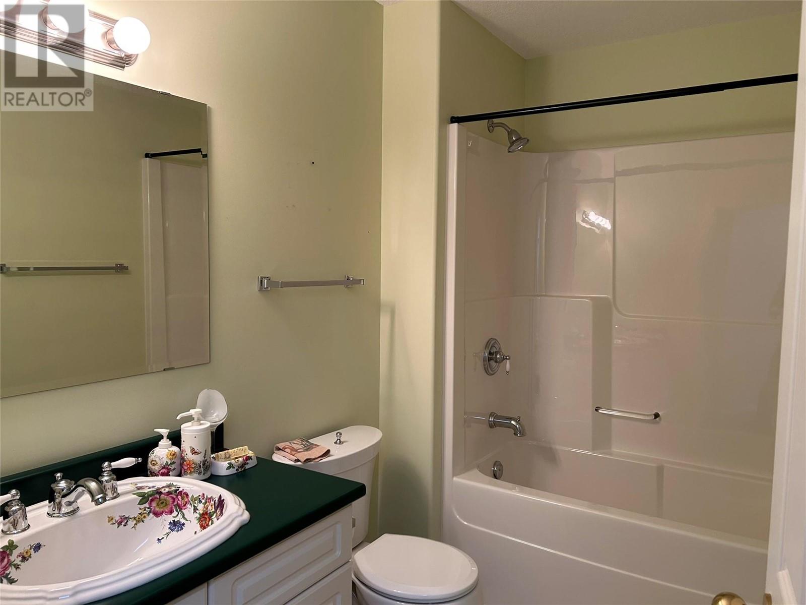 684 6 Street, Vernon, British Columbia  V1H 1Z1 - Photo 13 - 10345629