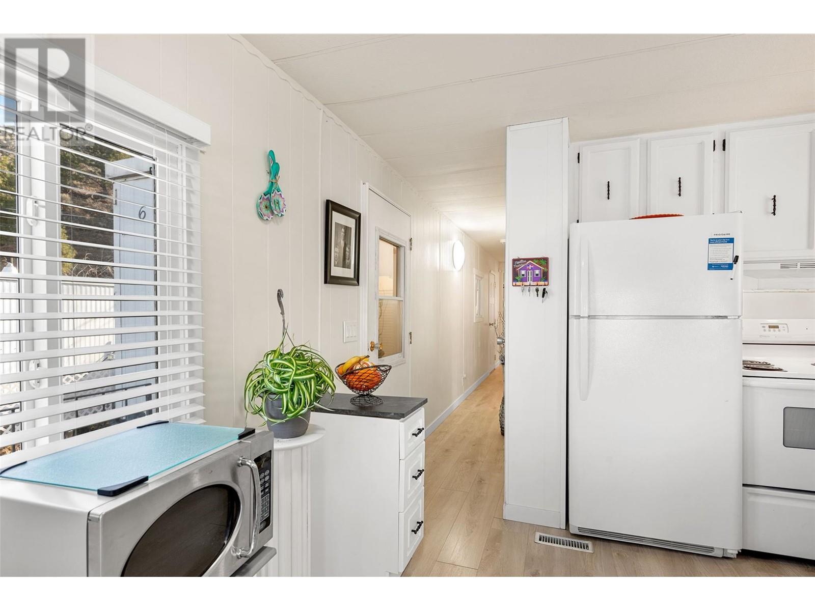 1175 Rose Hill Road Unit# 6, Kamloops, British Columbia  V2E 1G9 - Photo 10 - 10345599