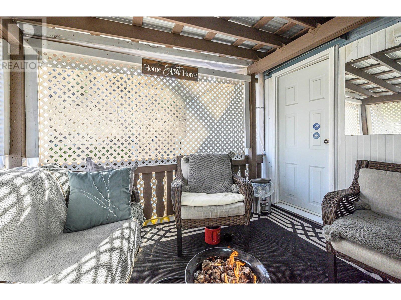 1175 Rose Hill Road Unit# 6, Kamloops, British Columbia  V2E 1G9 - Photo 6 - 10345599