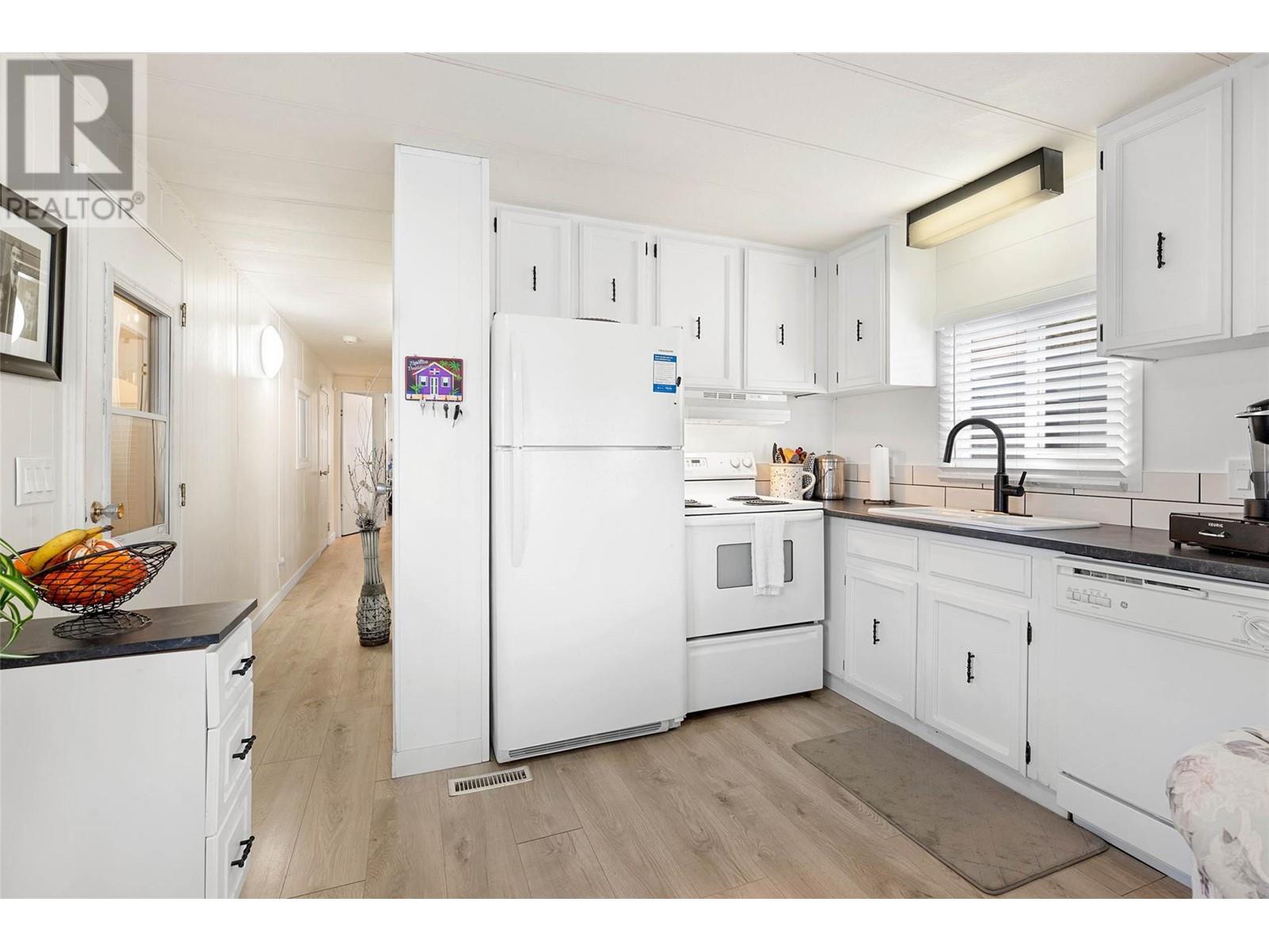 1175 Rose Hill Road Unit# 6, Kamloops, British Columbia  V2E 1G9 - Photo 7 - 10345599