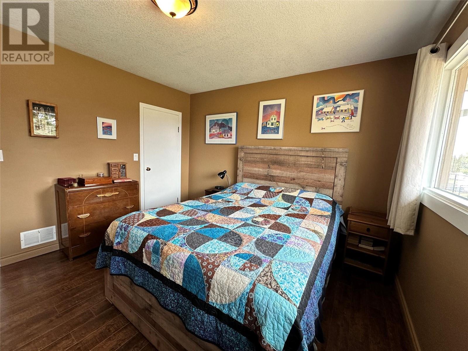 1509 108 Avenue, Dawson Creek, British Columbia  V1G 2T5 - Photo 9 - 10345663