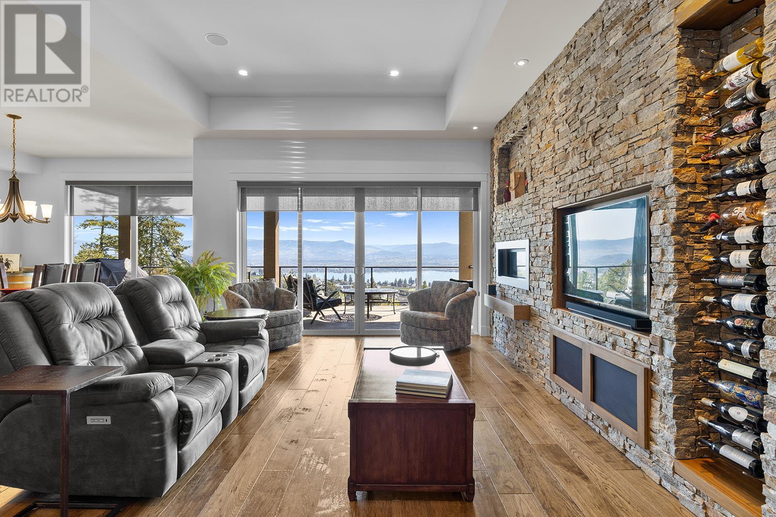 3104 Lakeview Cove Road, West Kelowna, British Columbia  V1Z 3P6 - Photo 4 - 10345646