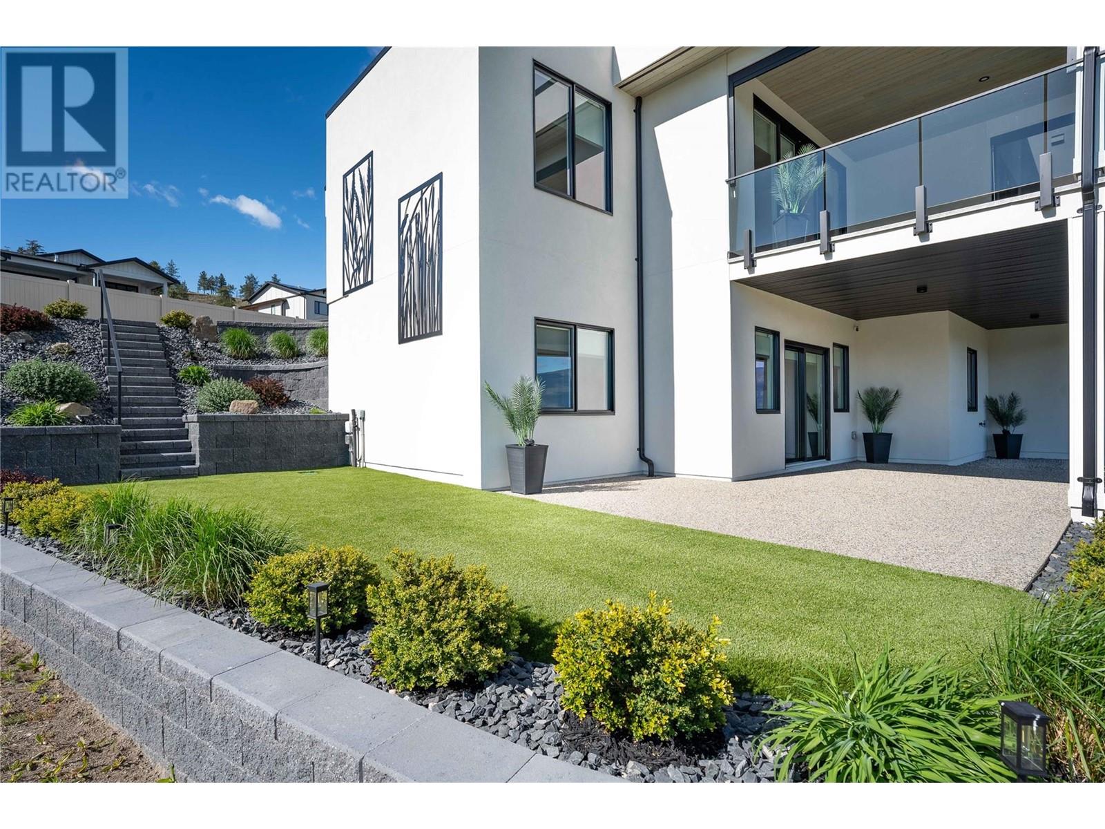 17499 Sanborn Street, Summerland, British Columbia  V0H 1Z0 - Photo 4 - 10345532
