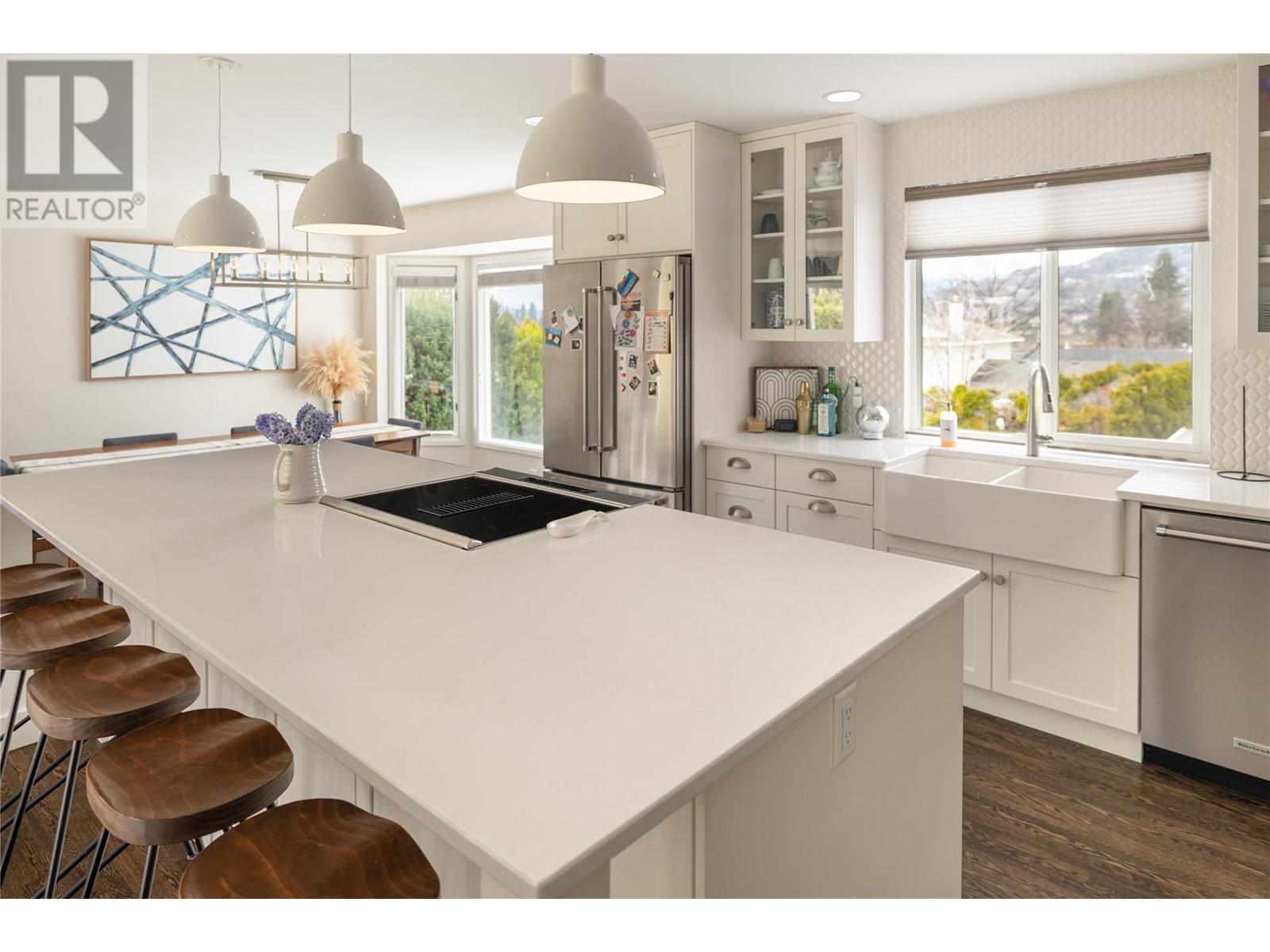 990 Walker Drive, Kelowna, British Columbia  V1Y 7T3 - Photo 7 - 10345679