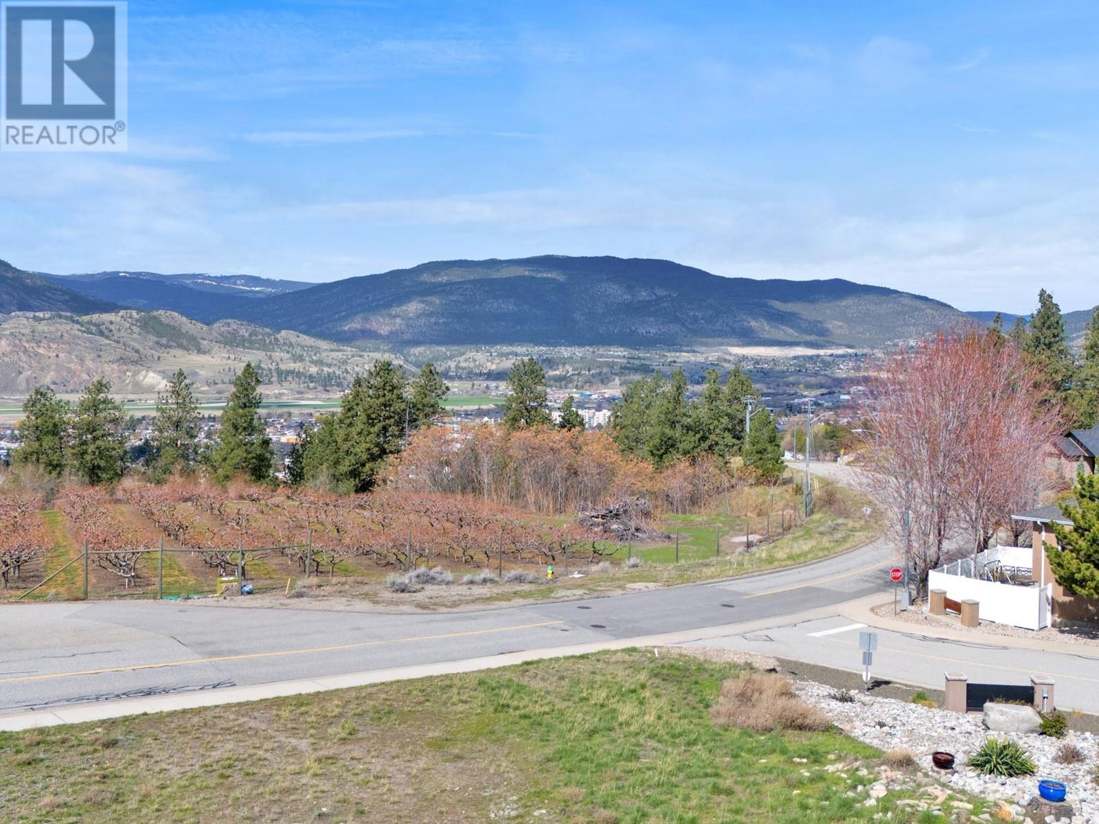 711 Pineview Road, Penticton, British Columbia  V2A 7S8 - Photo 7 - 10345648