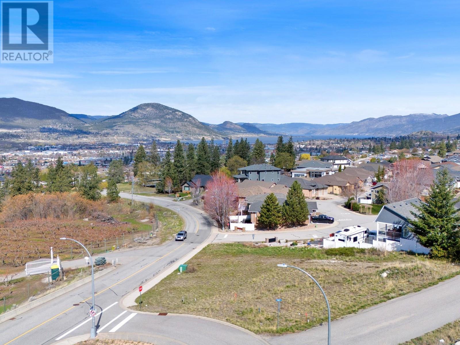 711 Pineview Road, Penticton, British Columbia  V2A 7S8 - Photo 8 - 10345648