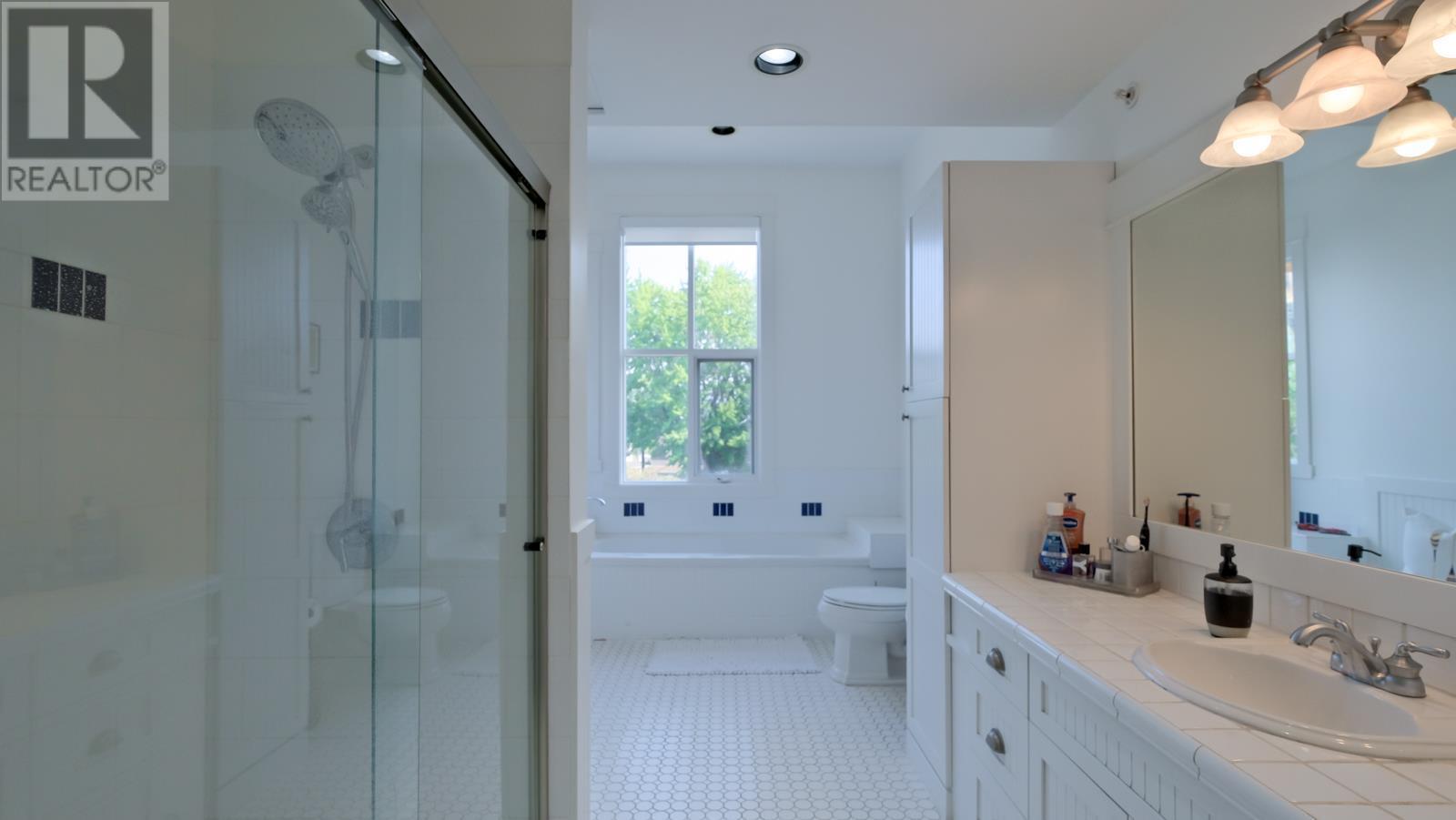 3880 Truswell Road Unit# 125, Kelowna, British Columbia  V1W 5A2 - Photo 28 - 10342777