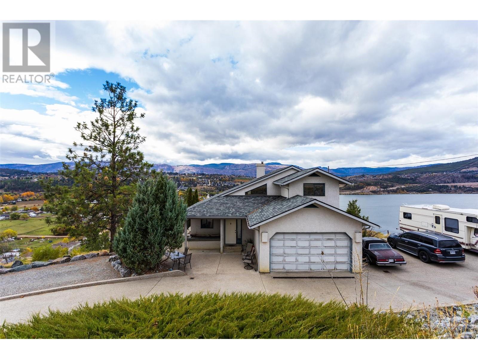 11482 Darlene Road, Lake Country, British Columbia  V4V 1Y4 - Photo 1 - 10345687