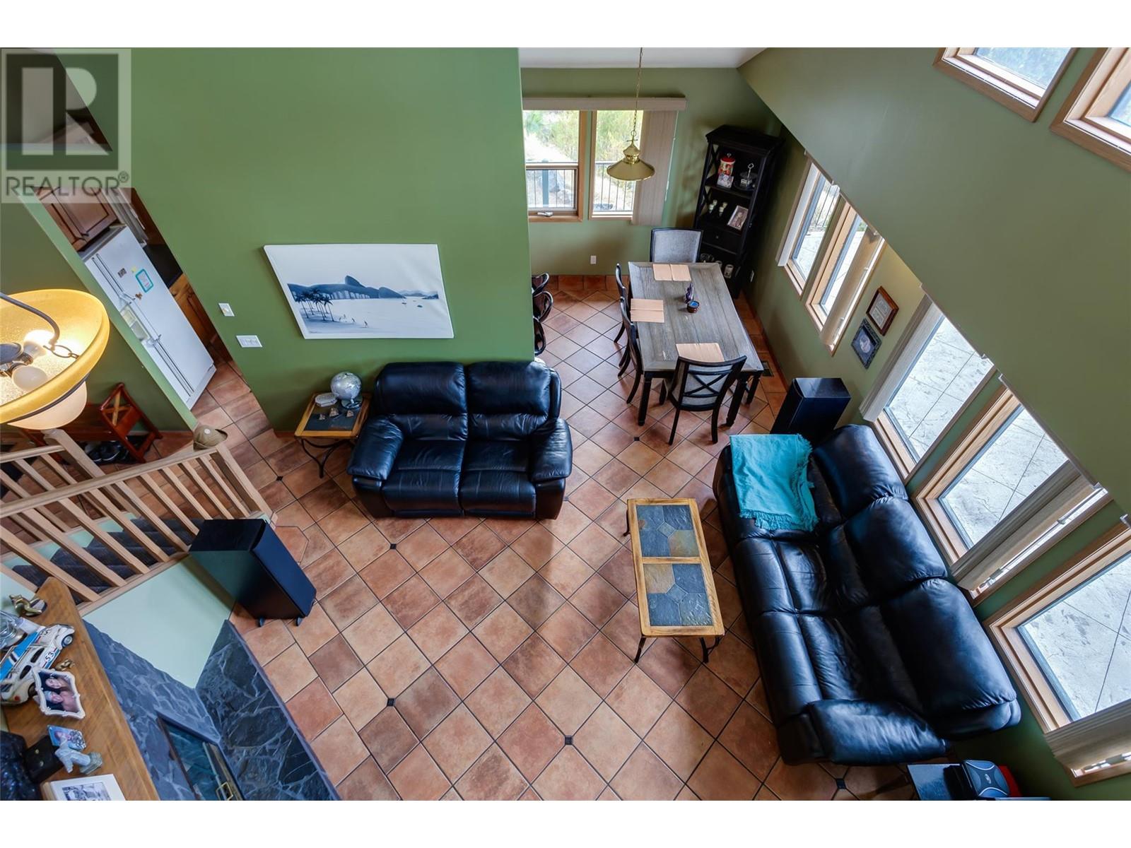 11482 Darlene Road, Lake Country, British Columbia  V4V 1Y4 - Photo 28 - 10345687