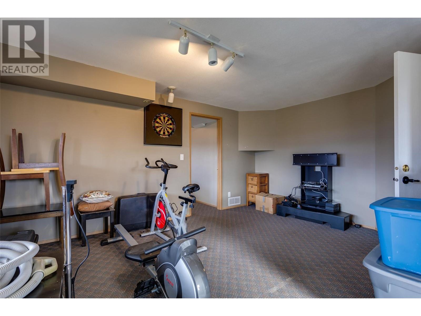11482 Darlene Road, Lake Country, British Columbia  V4V 1Y4 - Photo 37 - 10345687