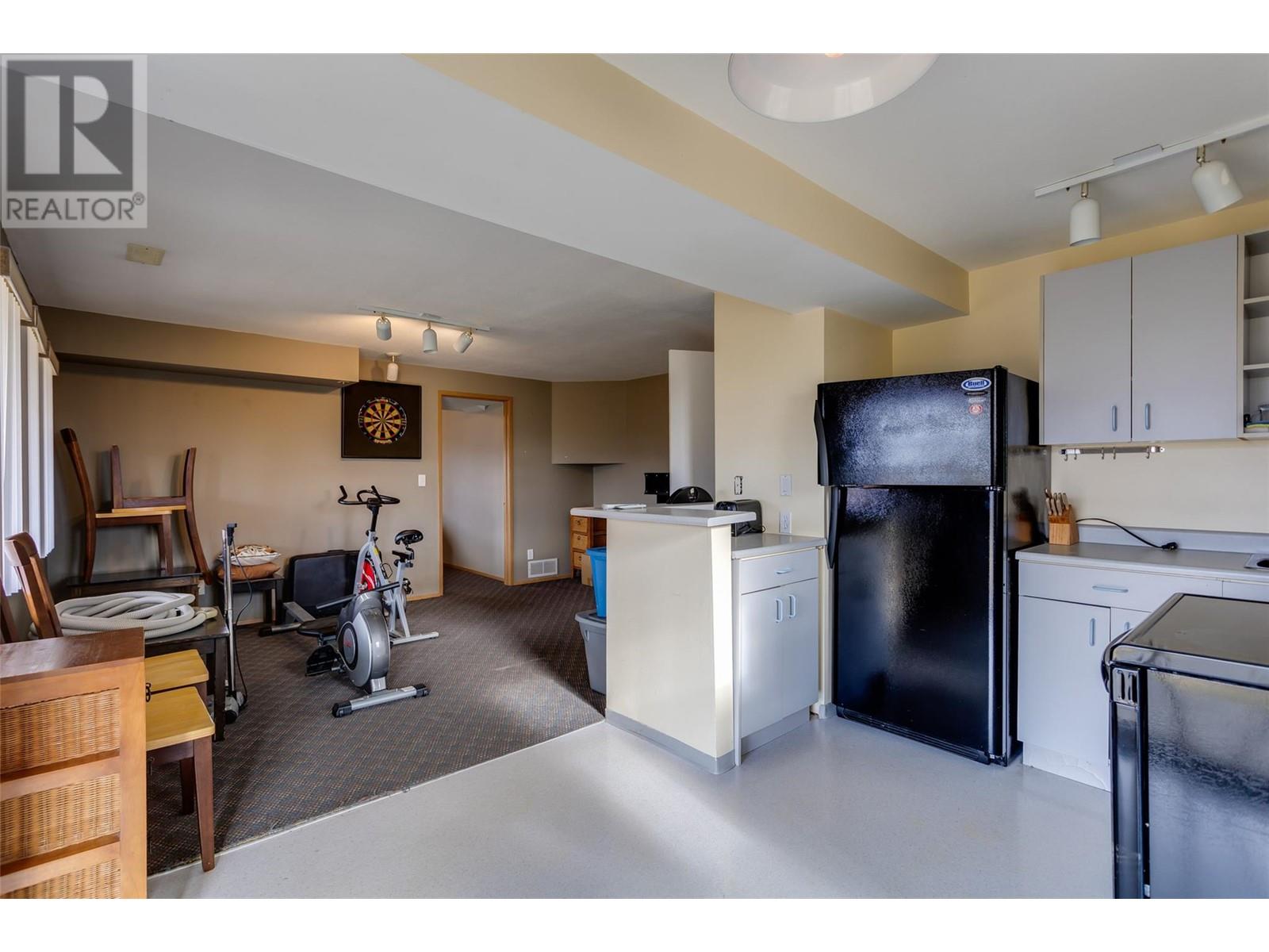 11482 Darlene Road, Lake Country, British Columbia  V4V 1Y4 - Photo 39 - 10345687
