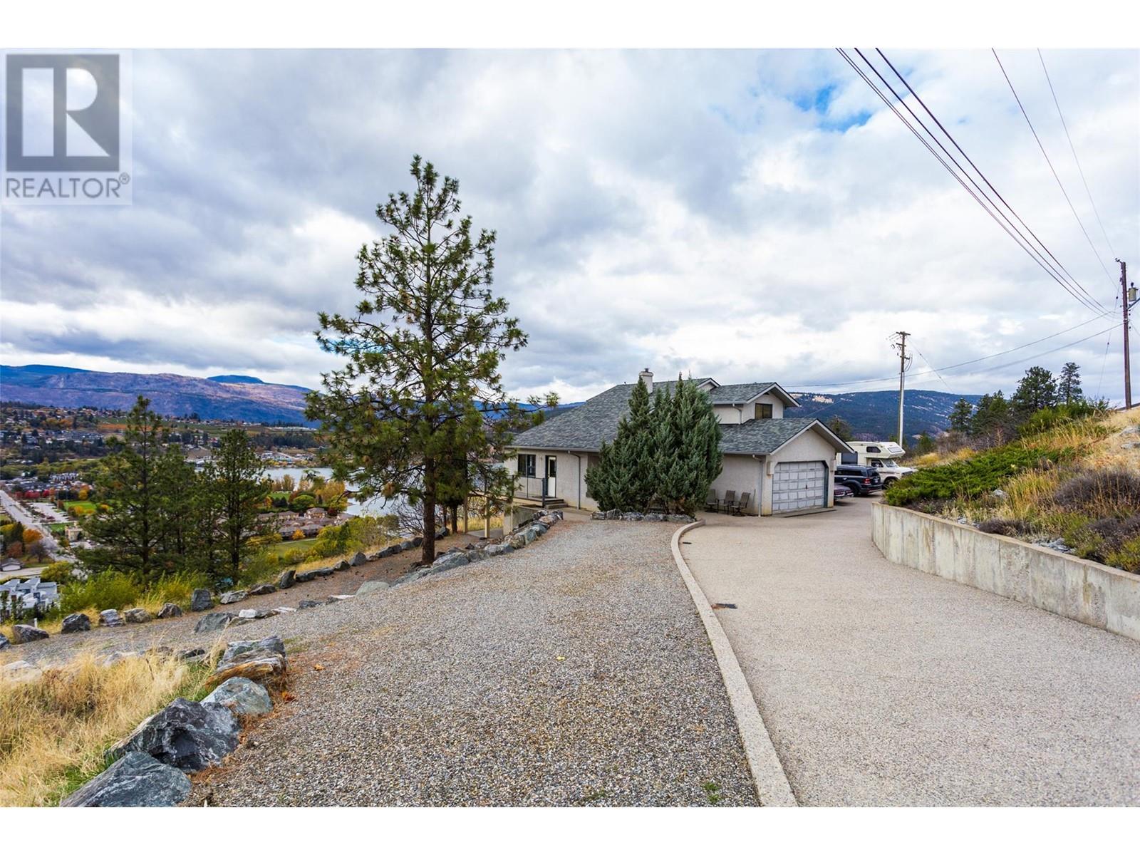 11482 Darlene Road, Lake Country, British Columbia  V4V 1Y4 - Photo 6 - 10345687