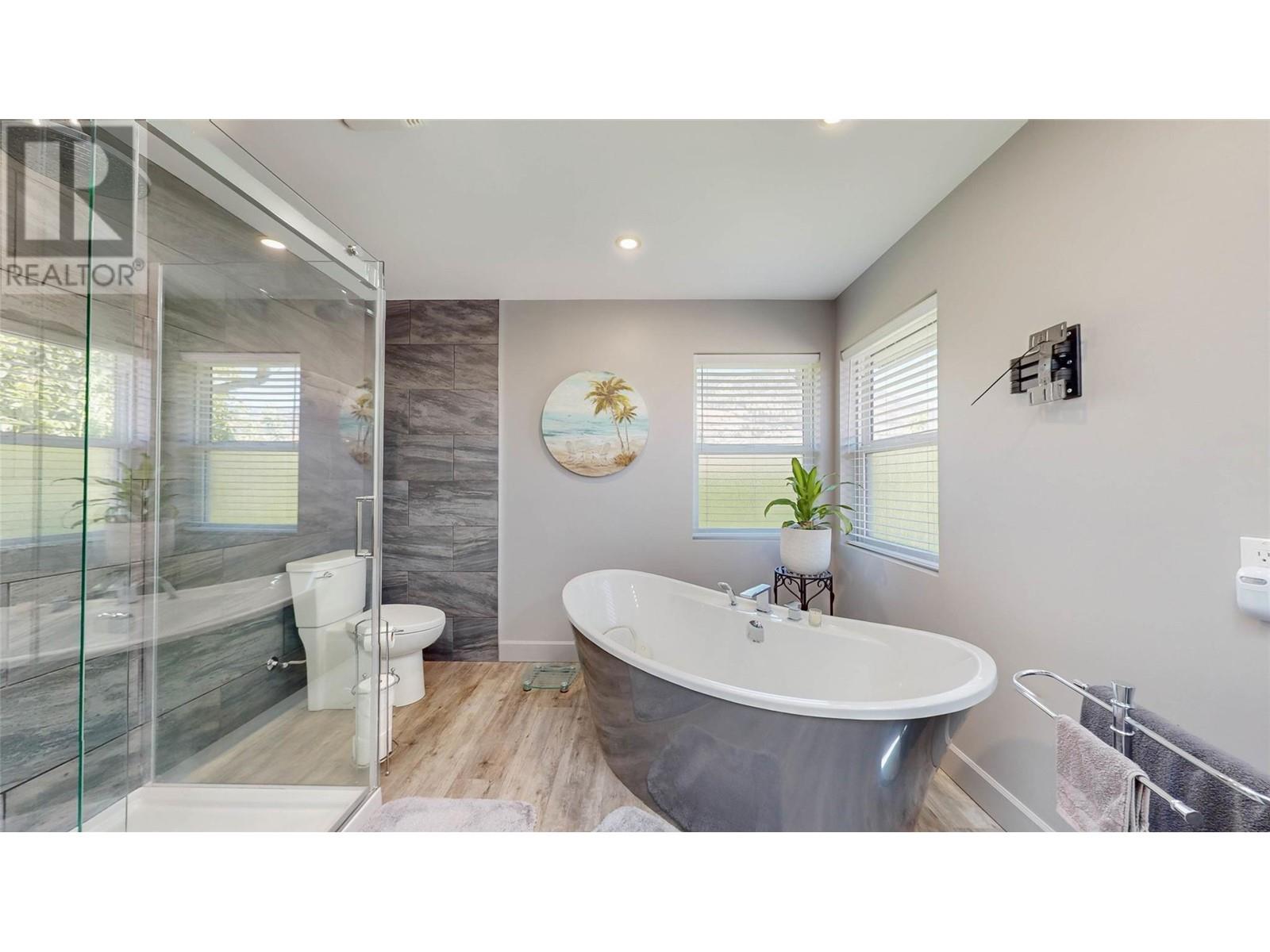388 Road 10, Oliver, British Columbia  V0H 1T1 - Photo 19 - 10345436