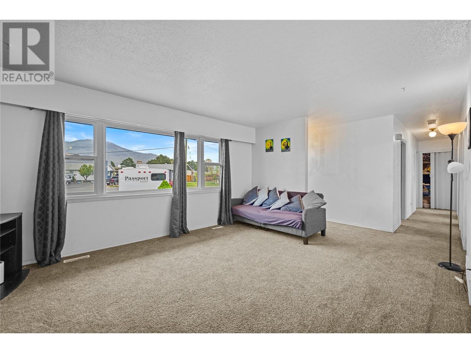 1267 Creston Place, Kamloops, British Columbia  V2B 2Y7 - Photo 10 - 10345409