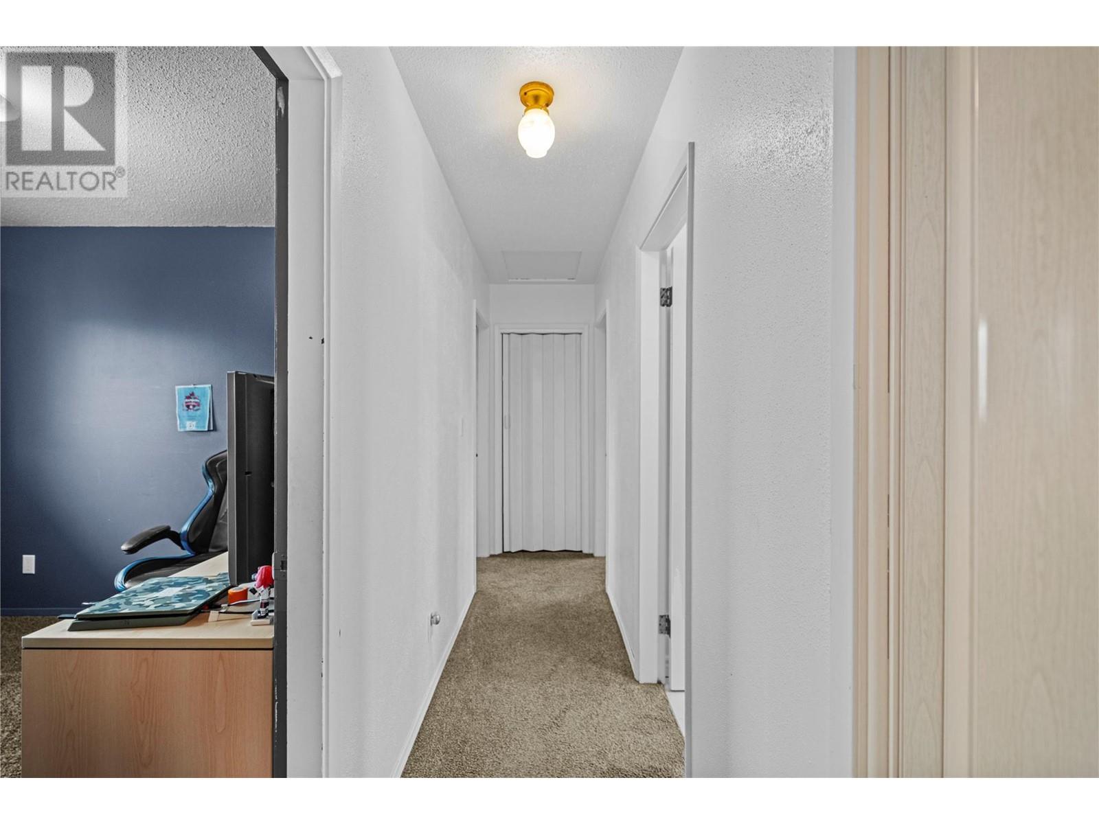 1267 Creston Place, Kamloops, British Columbia  V2B 2Y7 - Photo 11 - 10345409