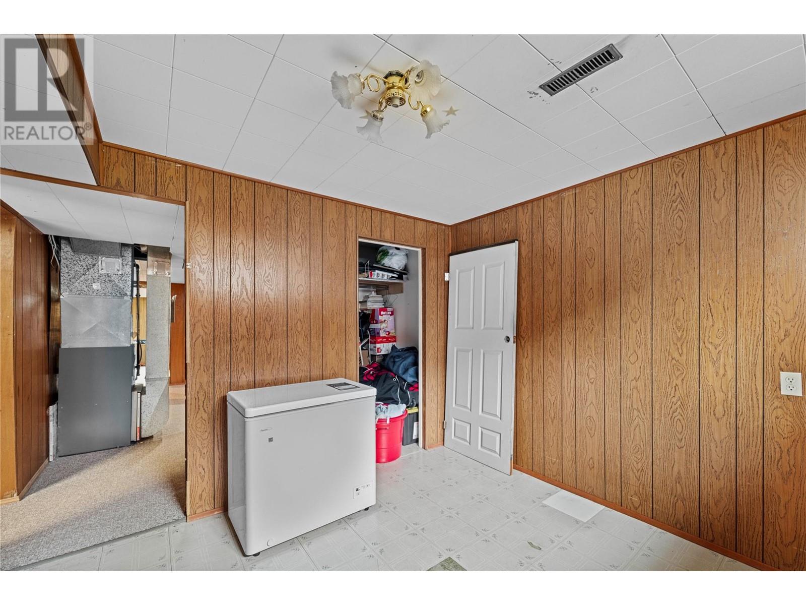 1267 Creston Place, Kamloops, British Columbia  V2B 2Y7 - Photo 25 - 10345409