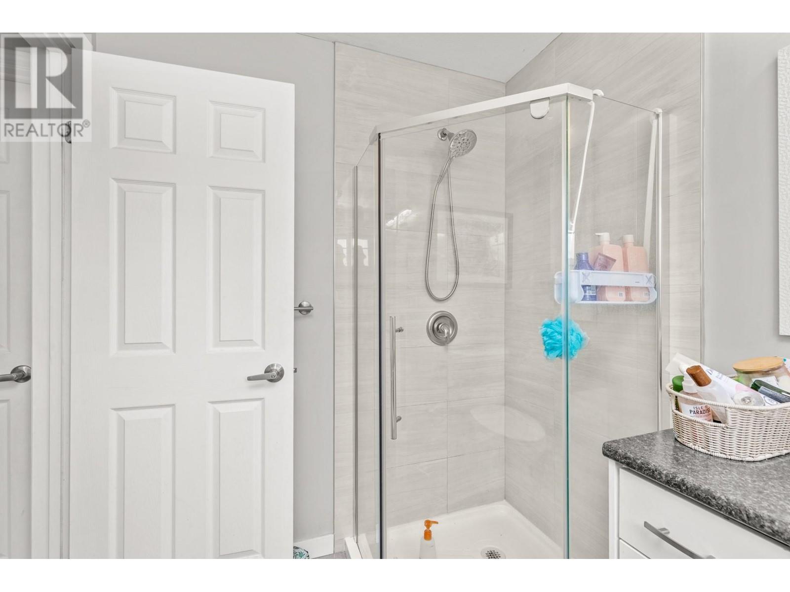 160 Celano Crescent Unit# 106, Kelowna, British Columbia  V1V 1X9 - Photo 22 - 10345688