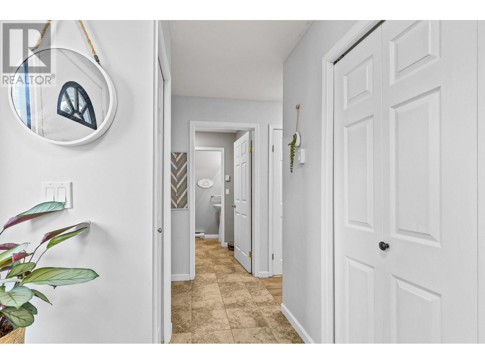 160 Celano Crescent Unit# 106, Kelowna, British Columbia  V1V 1X9 - Photo 3 - 10345688