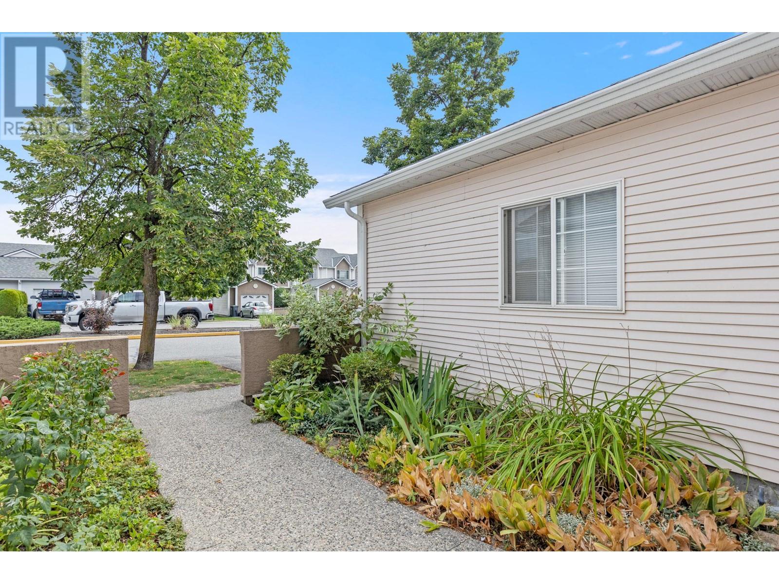 160 Celano Crescent Unit# 106, Kelowna, British Columbia  V1V 1X9 - Photo 30 - 10345688