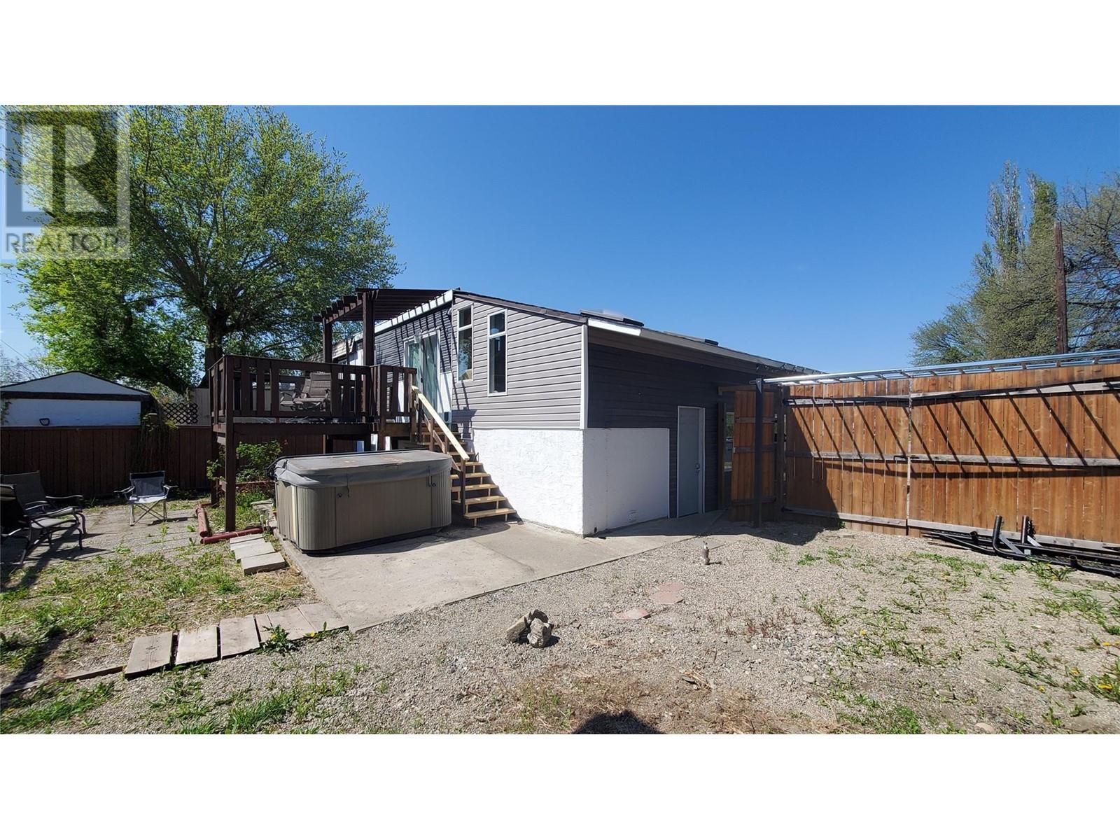 675 Webster Road, Kelowna, British Columbia  V1X 4V6 - Photo 16 - 10345709