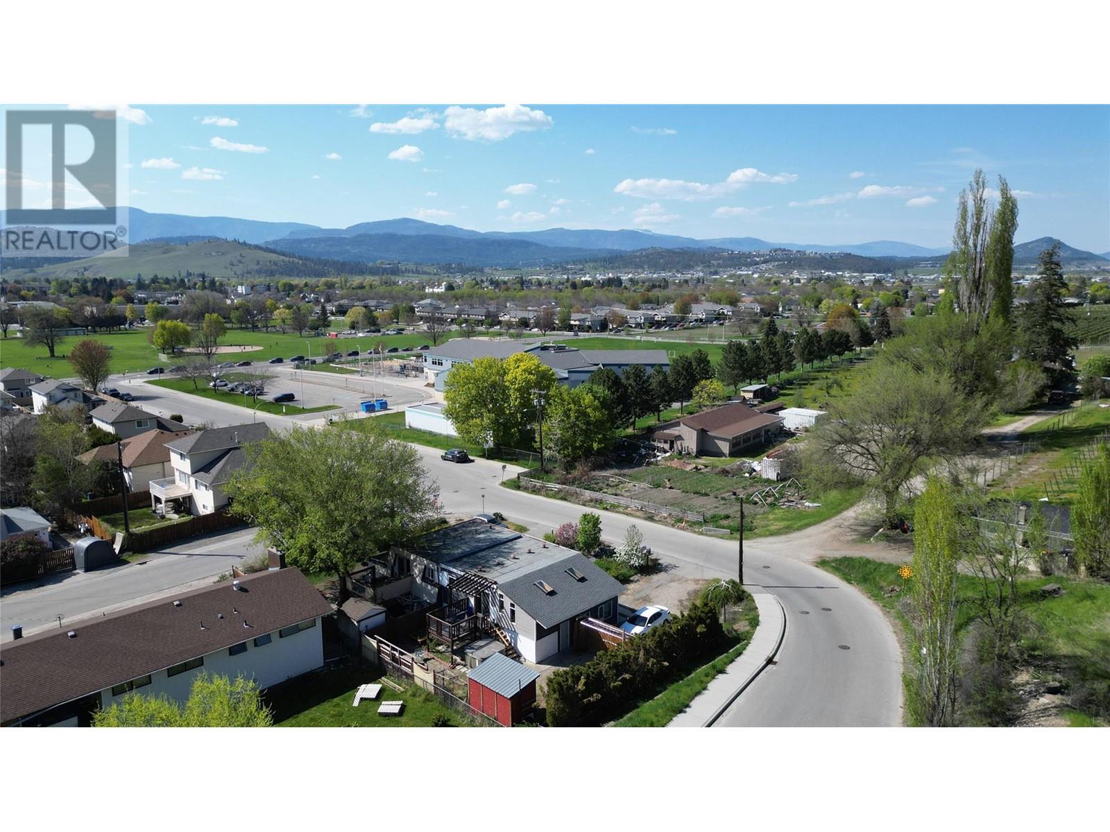 675 Webster Road, Kelowna, British Columbia  V1X 4V6 - Photo 18 - 10345709