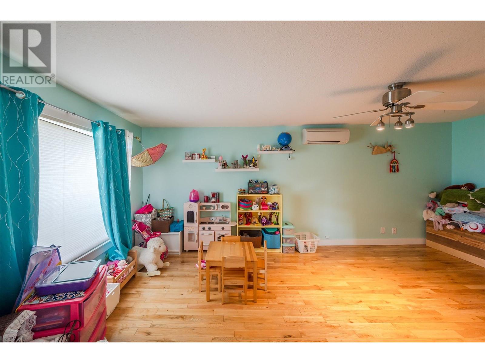 9716 Thompson Road, Summerland, British Columbia  V0H 1Z3 - Photo 15 - 10345700