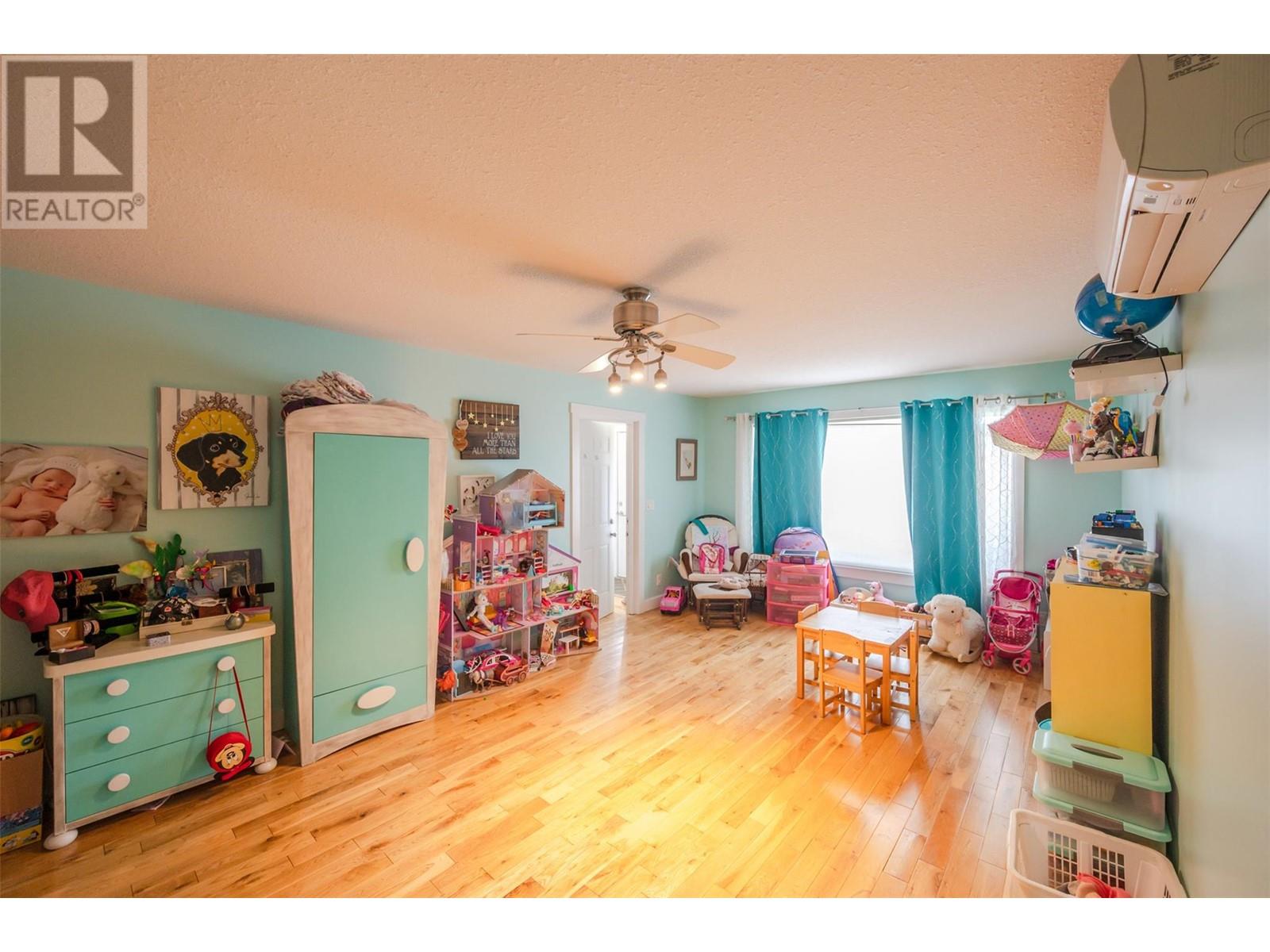 9716 Thompson Road, Summerland, British Columbia  V0H 1Z3 - Photo 17 - 10345700