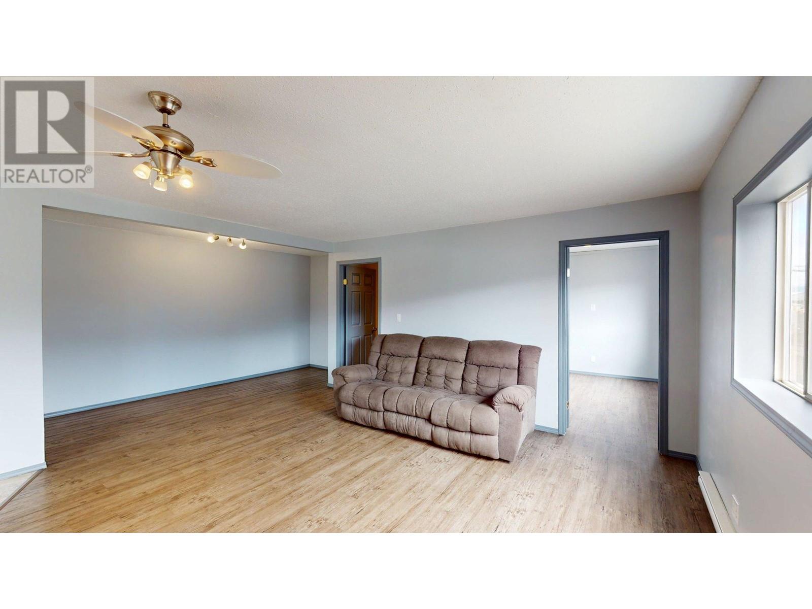 7 Inkaneep Road, Elkford, British Columbia  V0B 1H0 - Photo 26 - 10344911