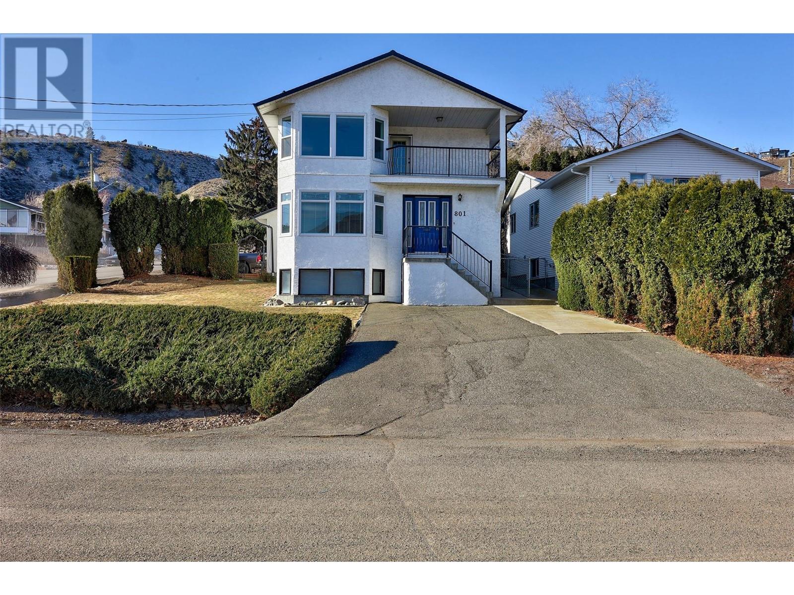801 Alpine Terrace, Kamloops, British Columbia  V2B 6E7 - Photo 1 - 10345560