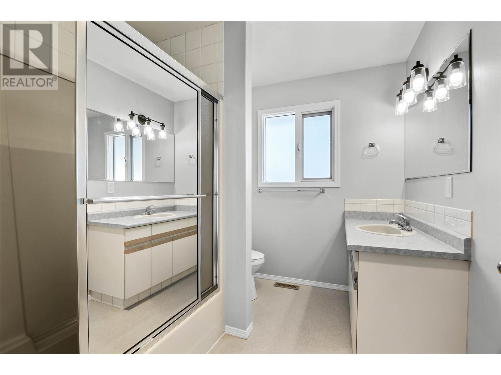 801 Alpine Terrace, Kamloops, British Columbia  V2B 6E7 - Photo 23 - 10345560