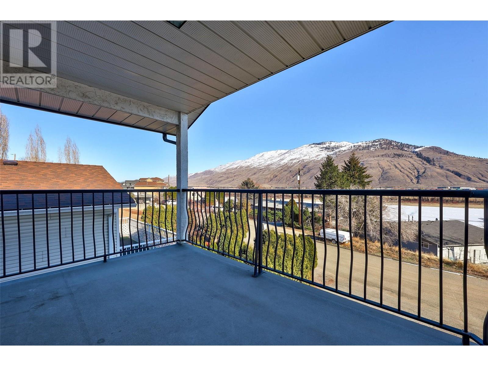 801 Alpine Terrace, Kamloops, British Columbia  V2B 6E7 - Photo 24 - 10345560
